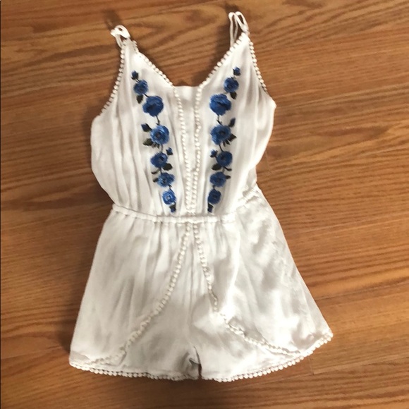 Romper - Picture 1 of 1